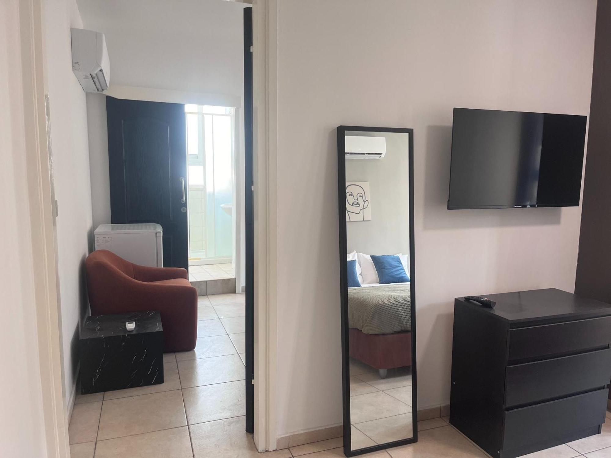 Apartment Phaedrus Living Hoopoe Residencies 107 Nicosia